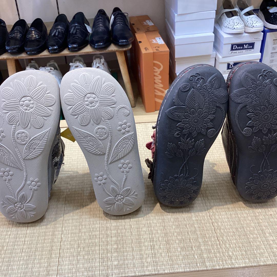 エスタシオン　サイズS 2足セット　花柄スニーカー