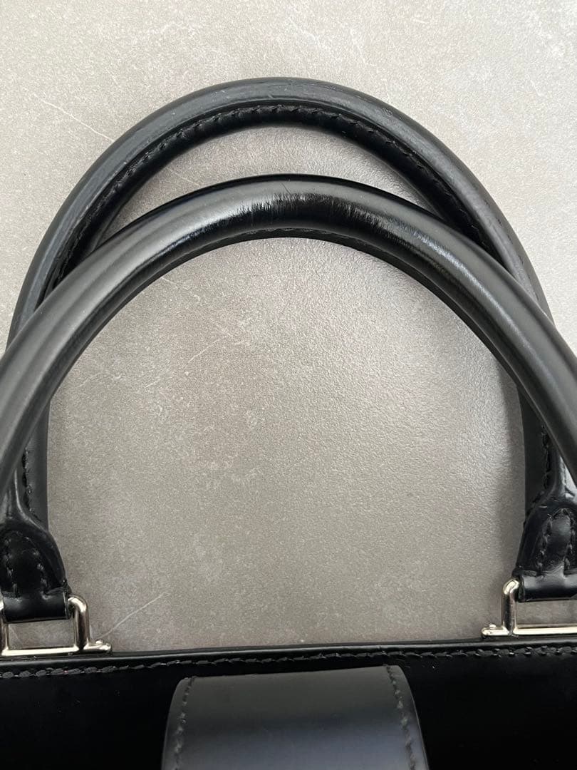 LOUIS VUITTON ルイ ヴィトン　ピンク ショルダーバッグ