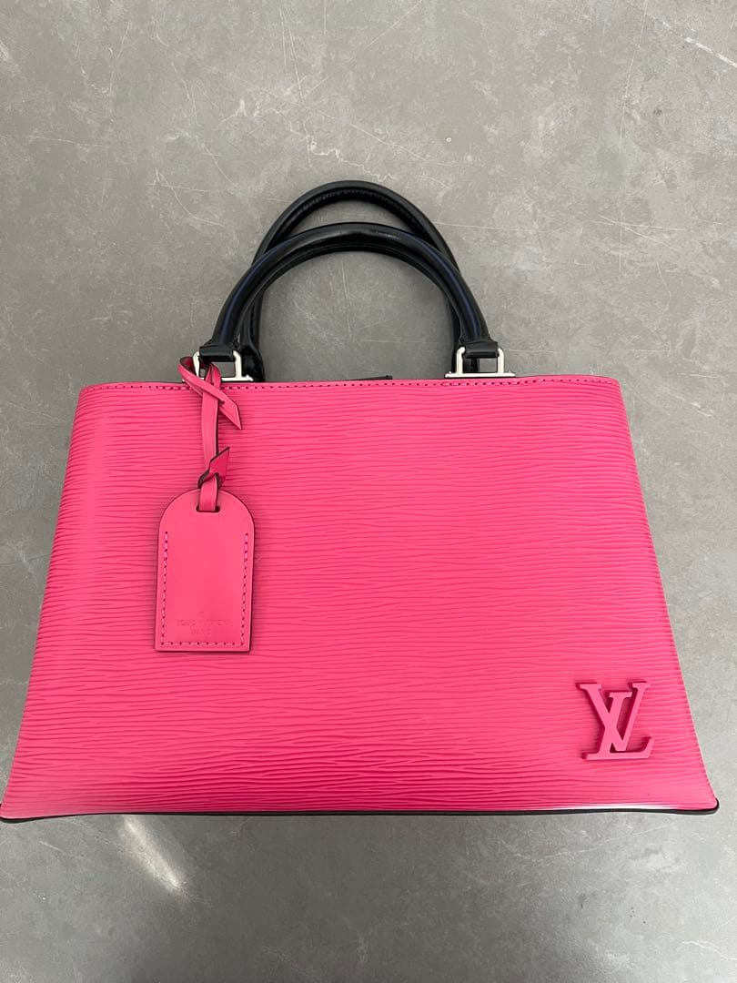 LOUIS VUITTON ルイ ヴィトン　ピンク ショルダーバッグ