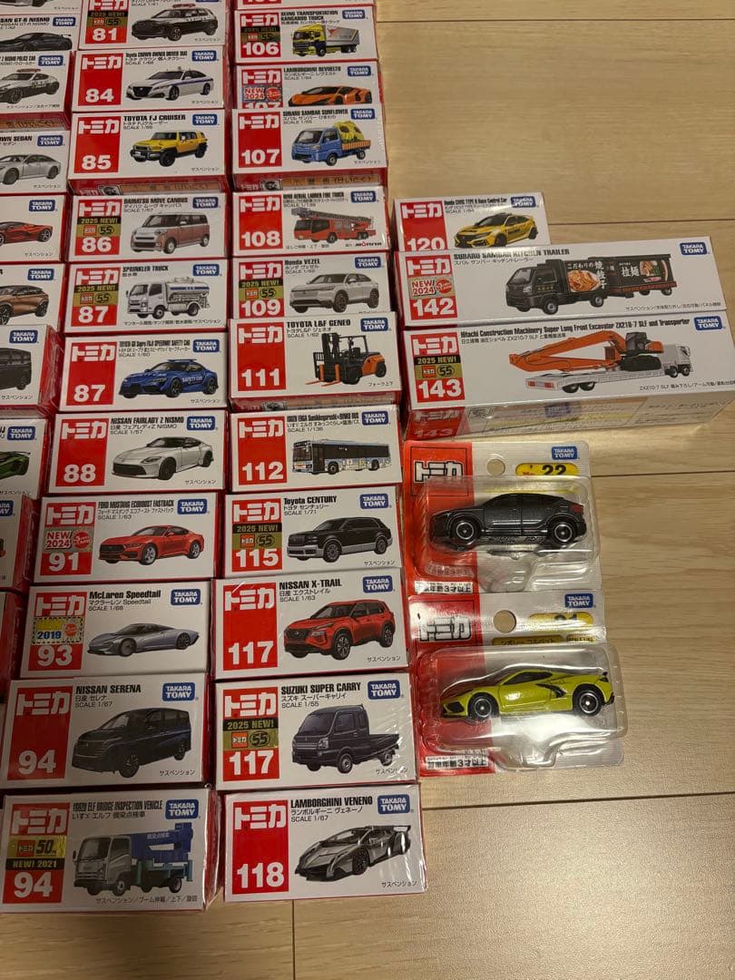 トミカ ミニカー まとめ売り105台　シュリンク付き新品未開封