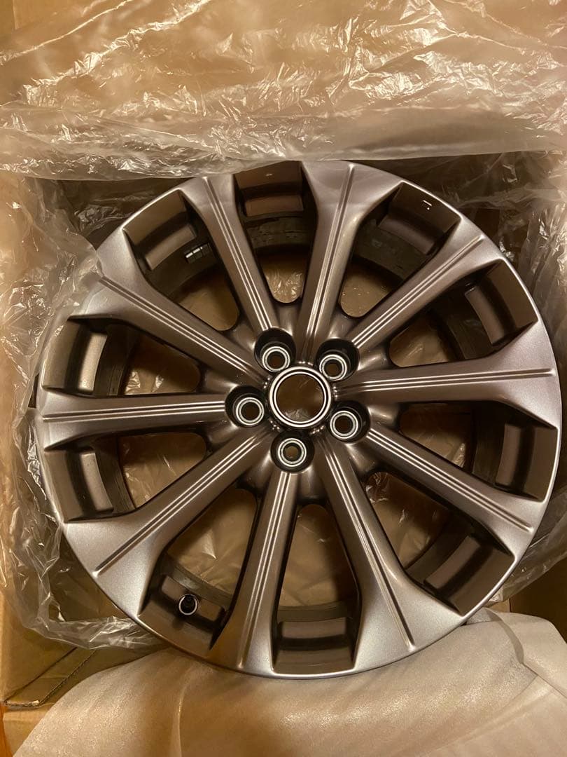 マツダ2025年製cx60 純正　20インチ ホイール 4本　新車外し