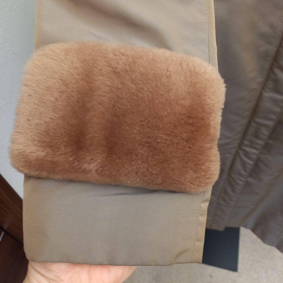 FOXEYフード付き ベージュ ロングコート