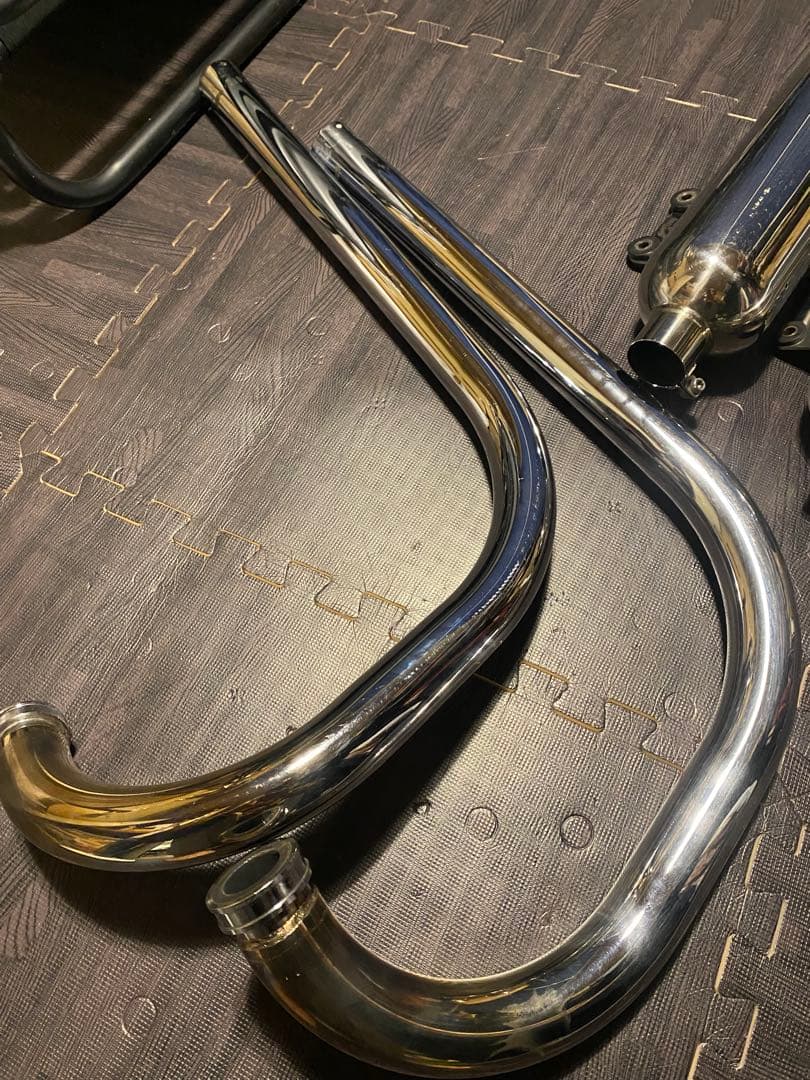 h*h様 W650 アールズギア　ワイバンクラシック　JMCA 車検対応　排ガス