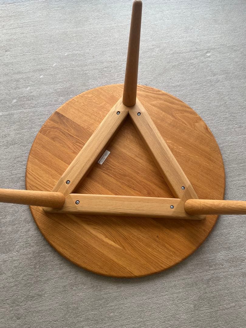 カールハンセン&サン ハンスJウェグナー　CH008コーヒーテーブル