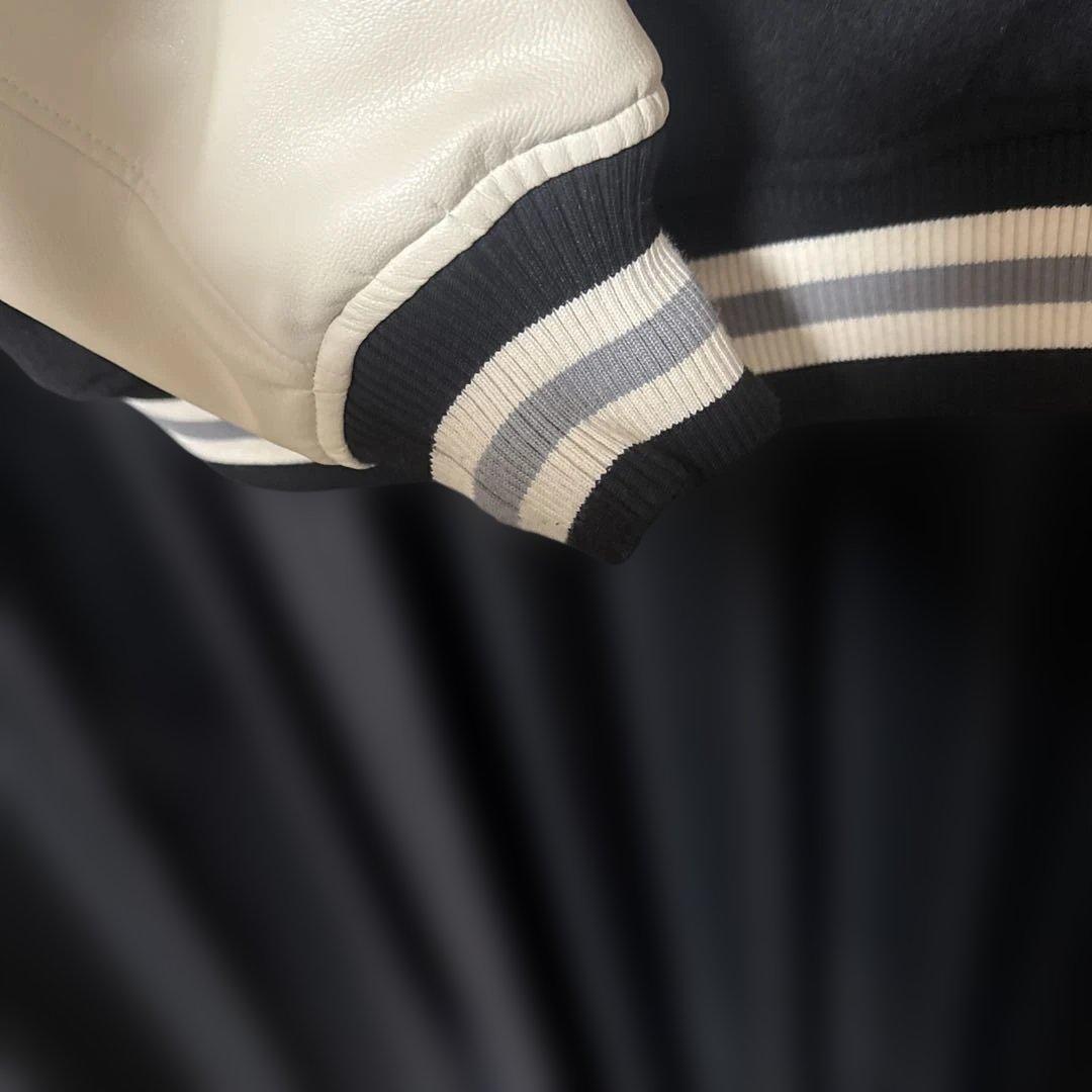 XLARGE スタジャン 黒と白 バイカラー