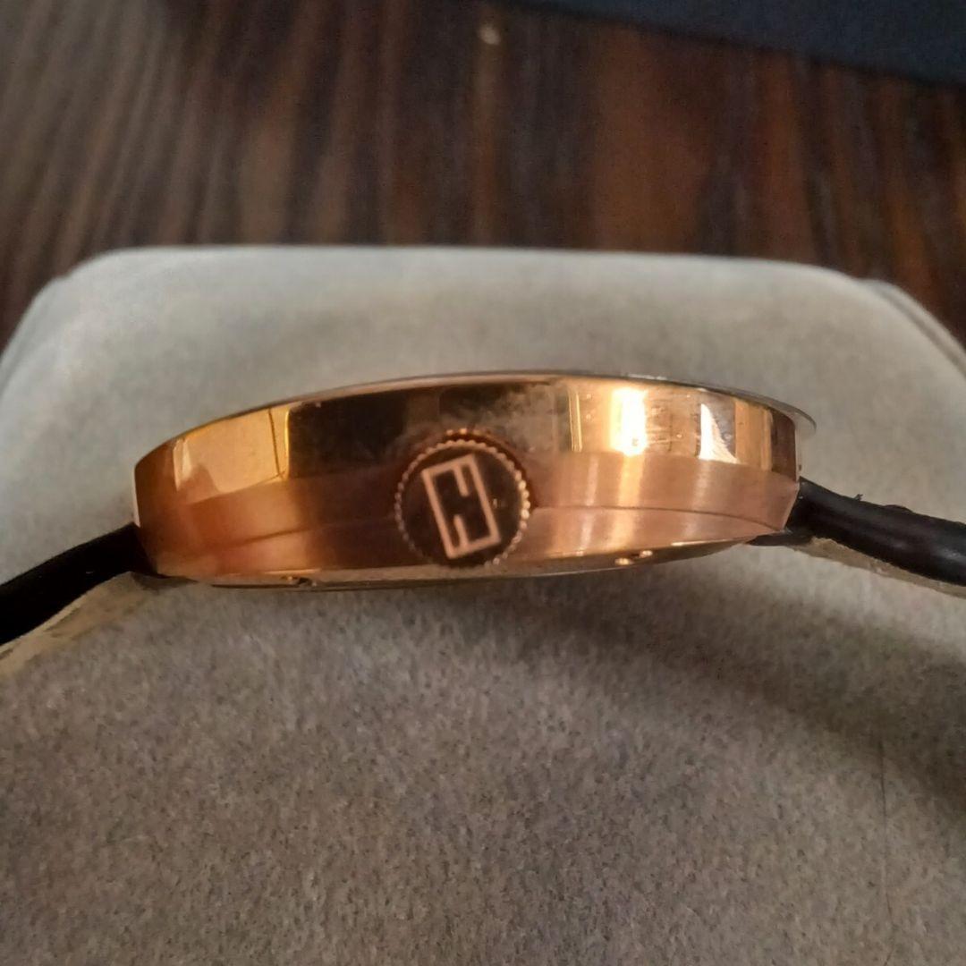 未使用 FENDI フェンディ 腕時計 ゴールド レザー ファー レディース