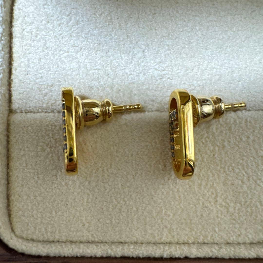 FENDI オーロックピアス