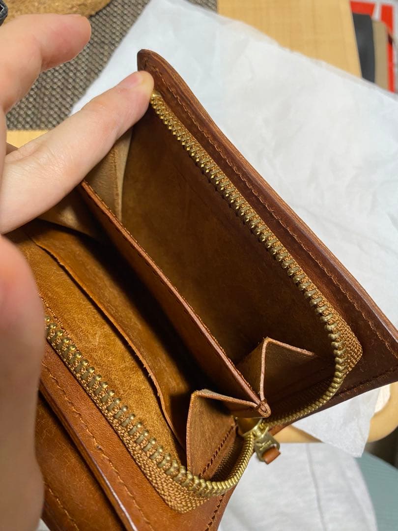 Ryu 超希少美品　イタリア牛革　入手困難 本革 二つ折り財布 ブラウン