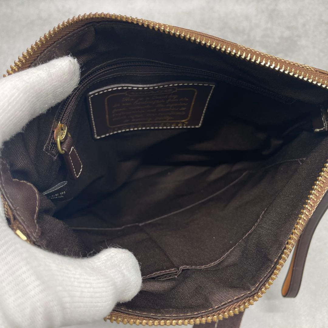 美品✨コーチ ショルダーバッグ キャンバス 肩掛け 斜め掛け シグネチャー