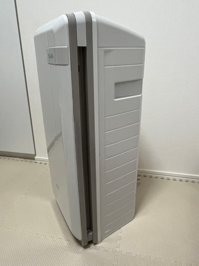 美品・限定値下FUJITSU 脱臭機 HDS-302G 【フィルター予備1枚付】