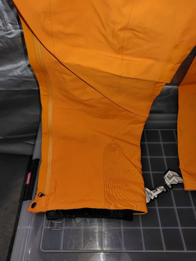 Patagoniaビブパンツ