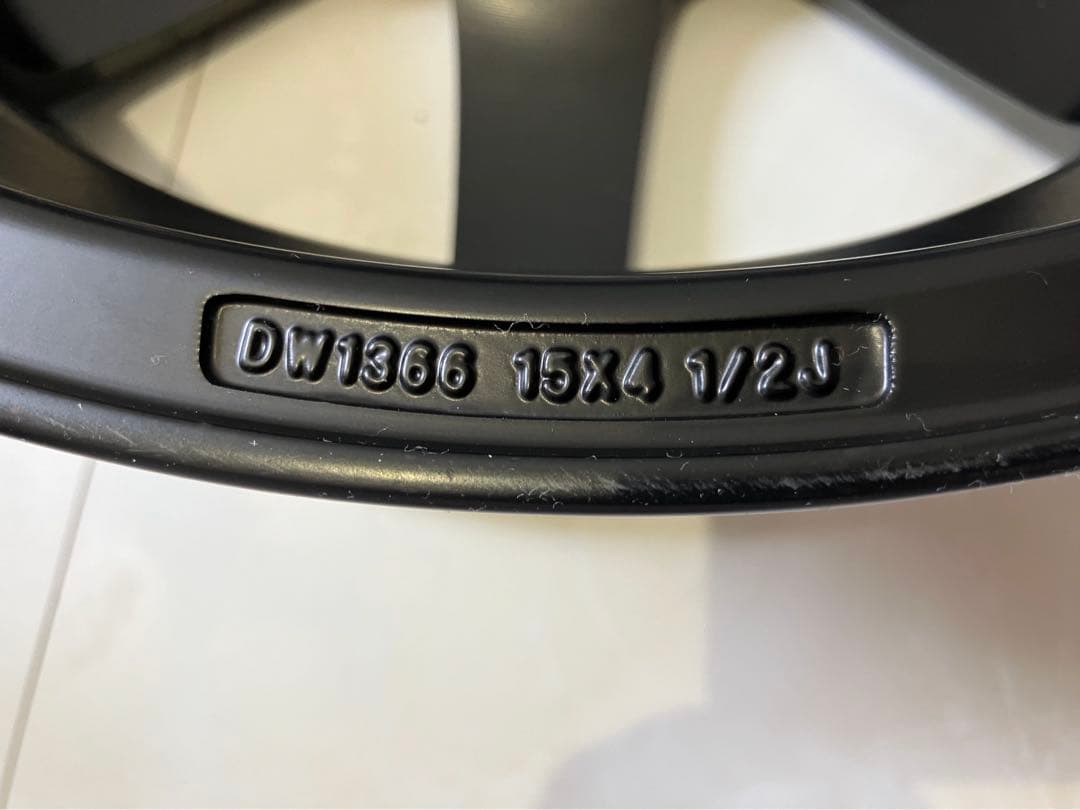 タフトハスラー　アルミホイール　4本セット　15インチ4.5J 軽自動車