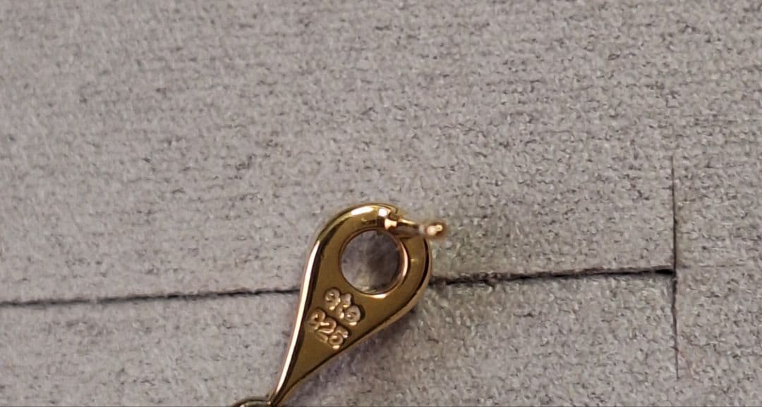 eteパールホワイトトパーズ ピアス ドロップ