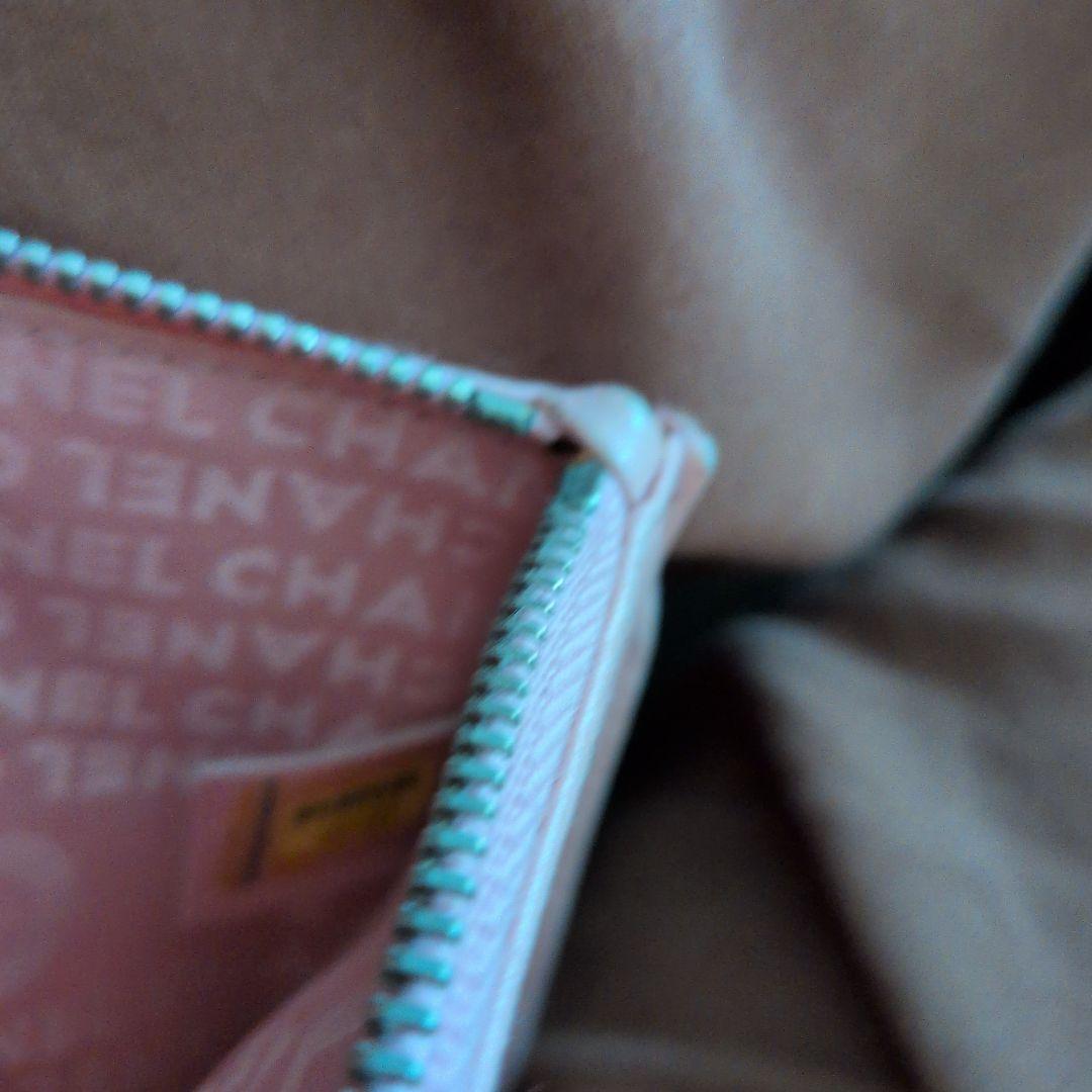 CHANEL ピンク レザー チェーンバッグ