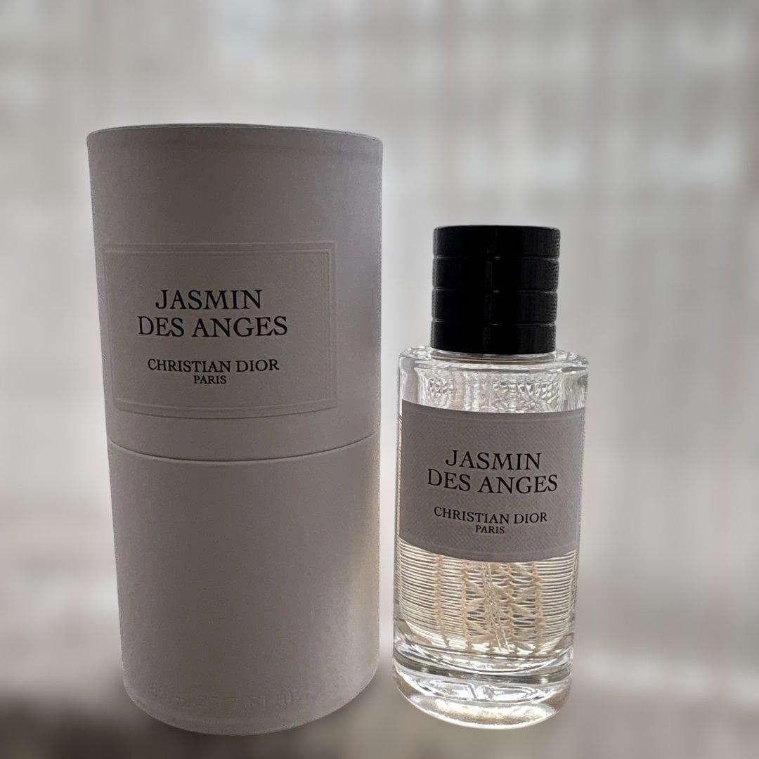 Emily 3点 ジャスミンデザンジュ ホーリーピオニー メディナグロウ