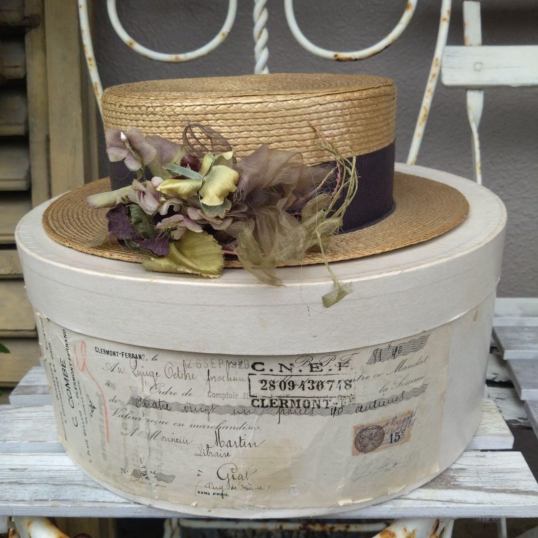 ‼️SALE‼️18000→13000 アンティークハット 、 収納ボックス付き