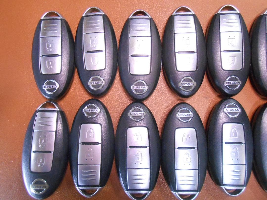 まとめ売り　日産の スマートキー インテリキー20個の出品です。