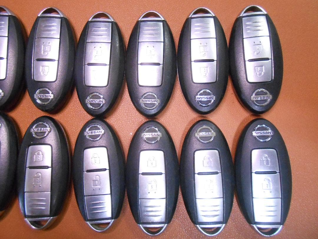 まとめ売り　日産の スマートキー インテリキー20個の出品です。