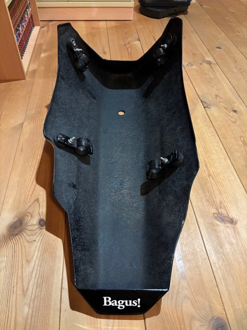 ゼファー750 アンダーカウル　 ［値下げ交渉可能です］