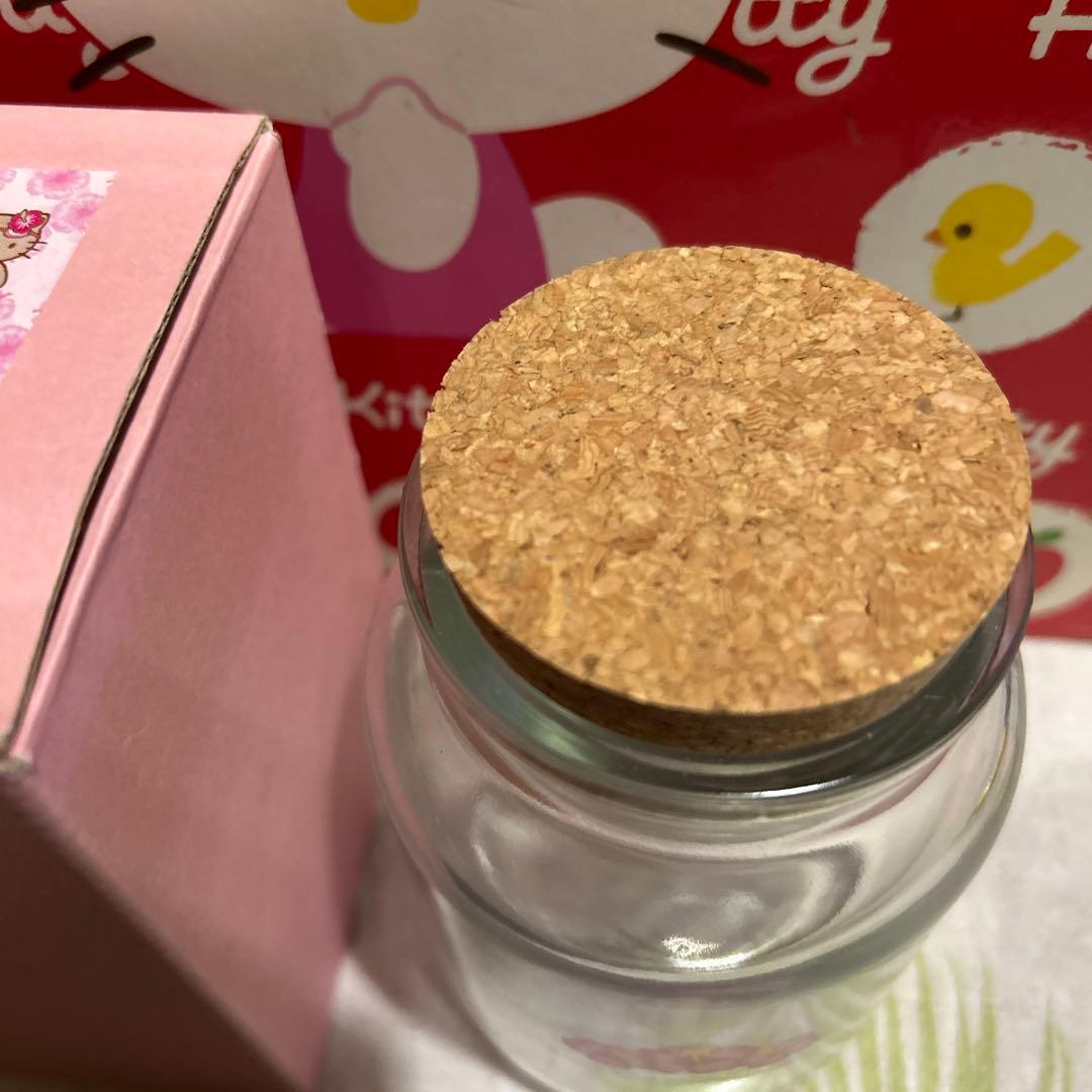 こんがりキティキャニスター