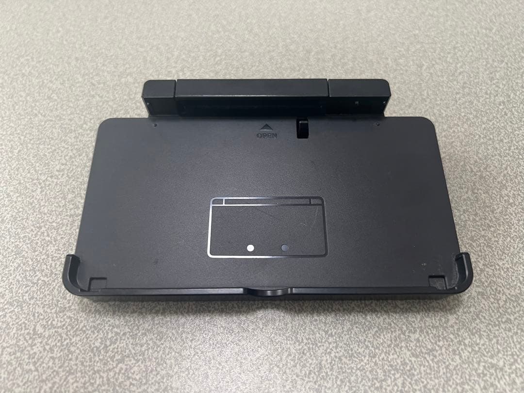 ニンテンドー3DS フレアレッド