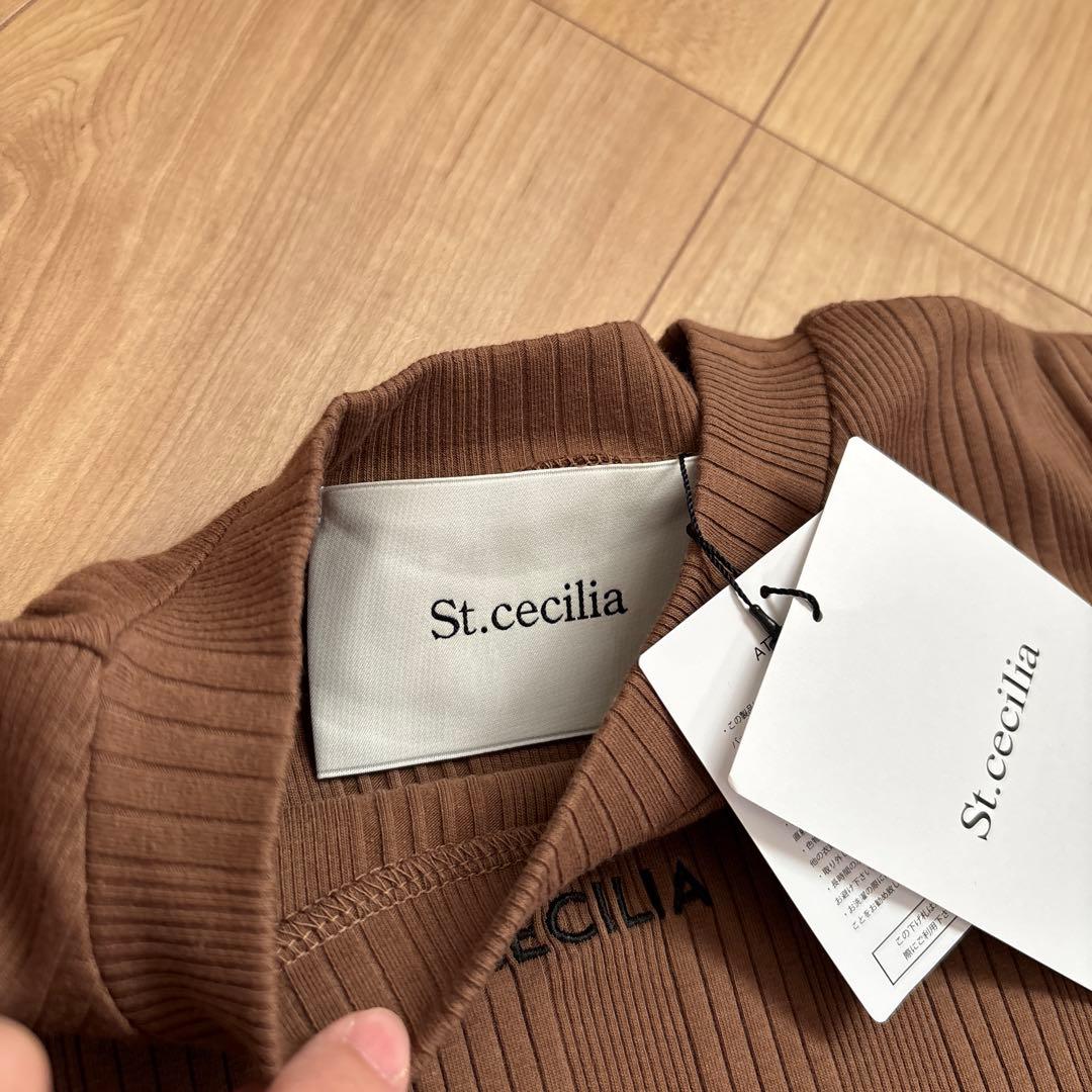 【新品】St. Cecilia ブラウン 長袖ティシャツ　パフスリーブ　ロゴT