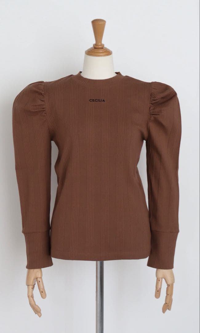 【新品】St. Cecilia ブラウン 長袖ティシャツ　パフスリーブ　ロゴT