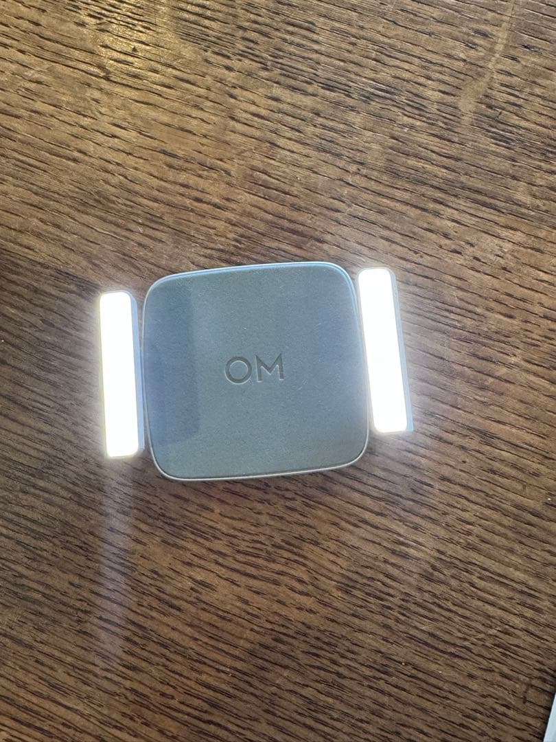 ライトクランプ付き！DJI Osmo Mobile 6