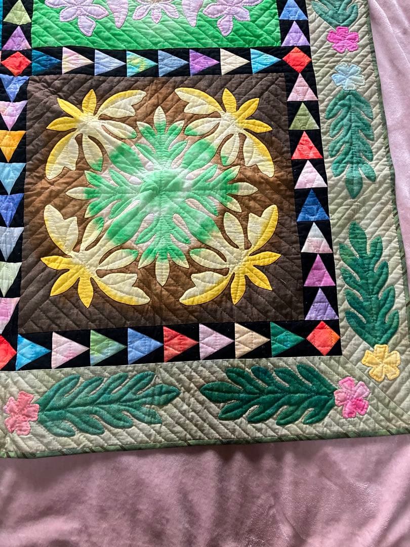 パッチワーク　タペストリー　ハワイアン