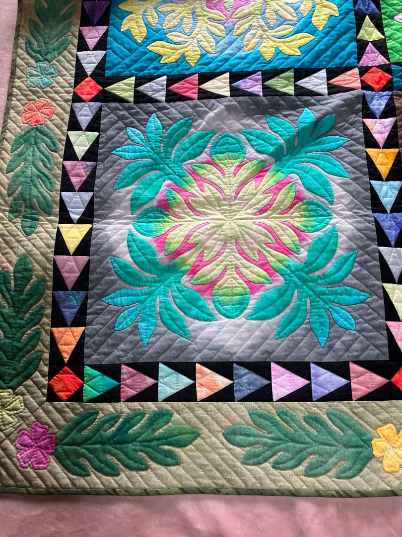 パッチワーク　タペストリー　ハワイアン