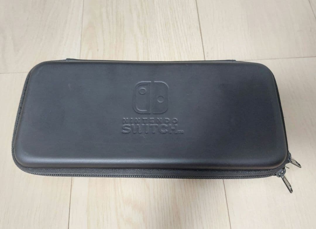 Nintendo Switch 本体 グレー キャリングケース付き