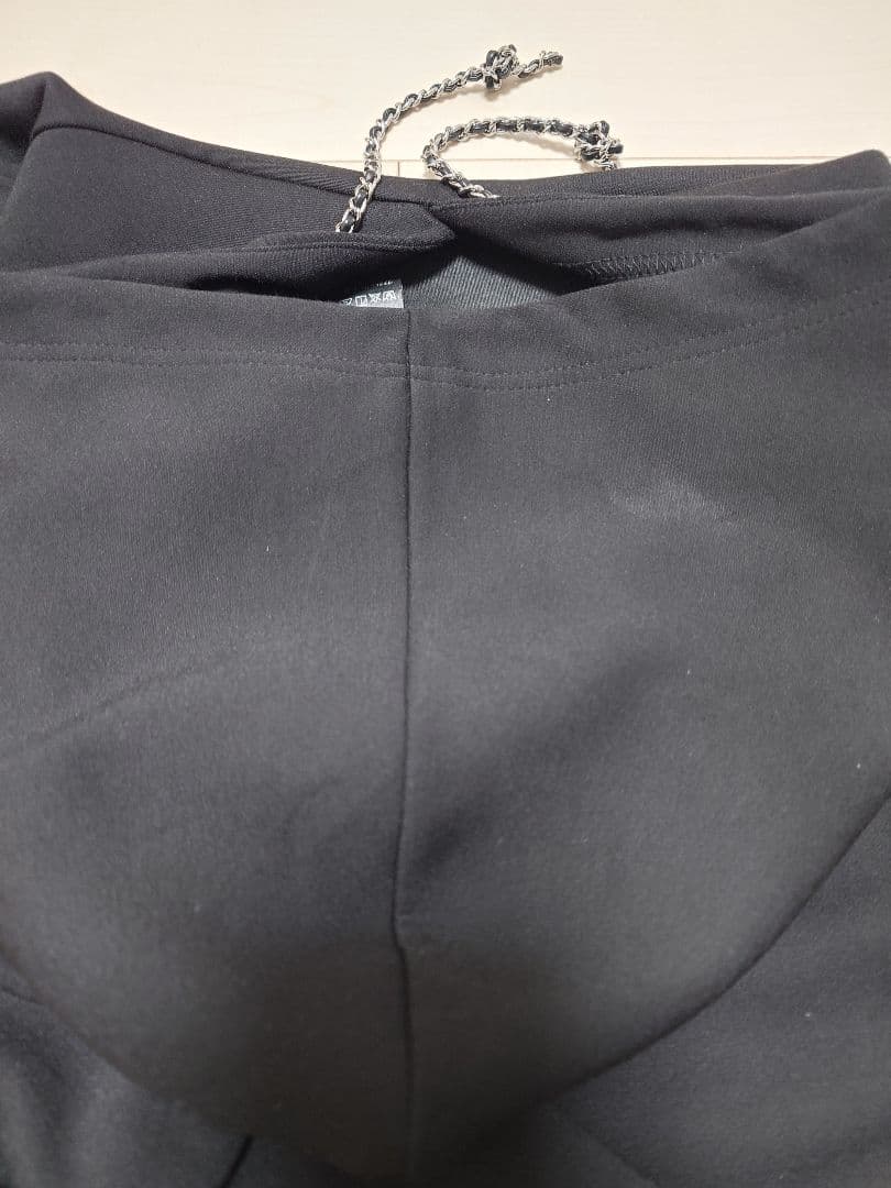 パーカーceoヴァクトーヴォヤージュ　vaqutaux voyage