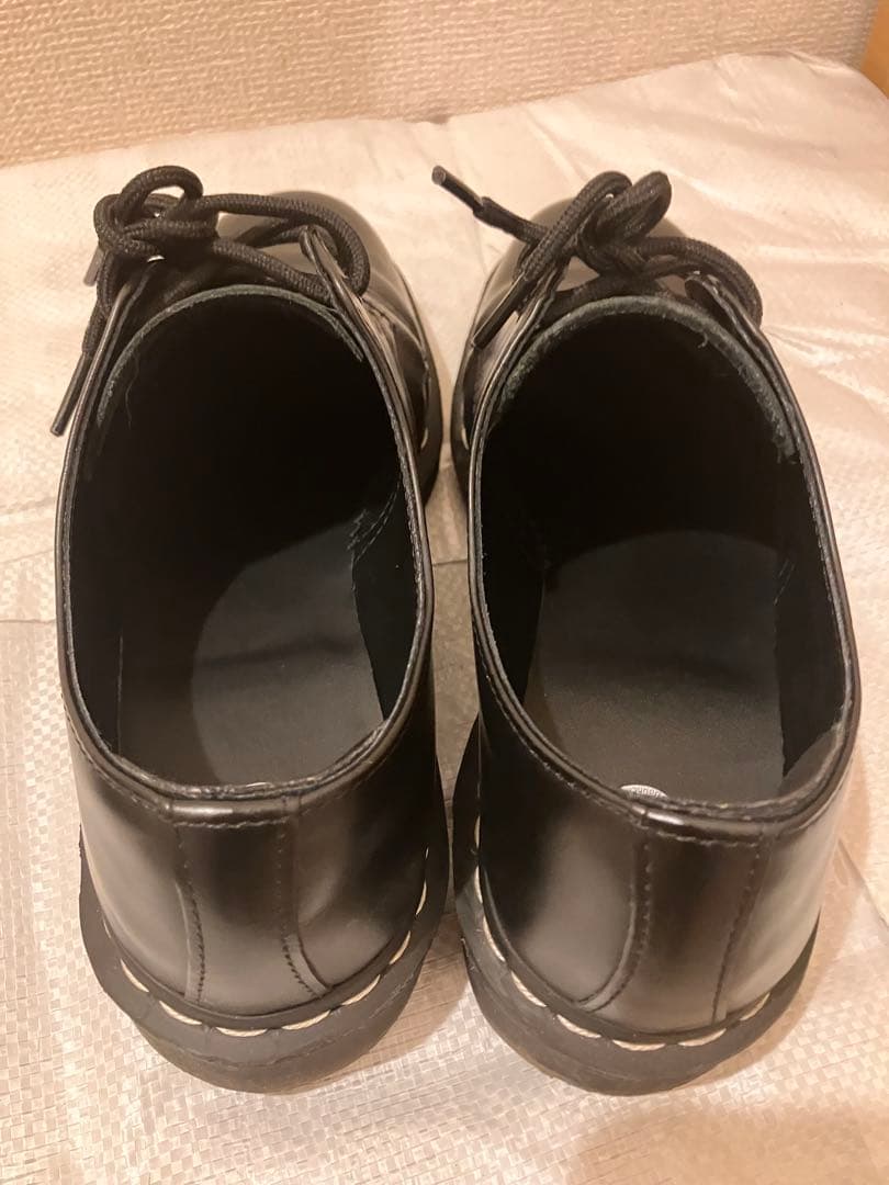 ドクターマーチン Dr.Martens ホワイトステッチ