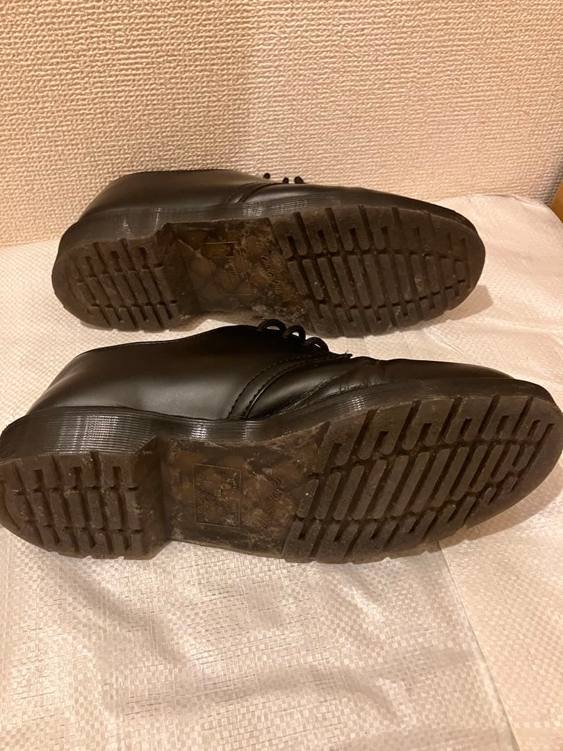 ドクターマーチン Dr.Martens ホワイトステッチ