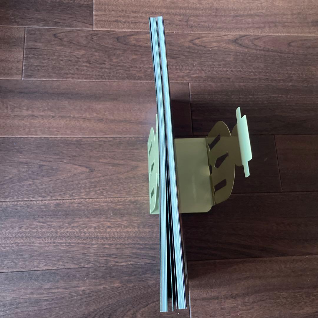 TVアニメーション 進撃の巨人 イラスト集 上巻 下巻 セット ウィットスタジオ