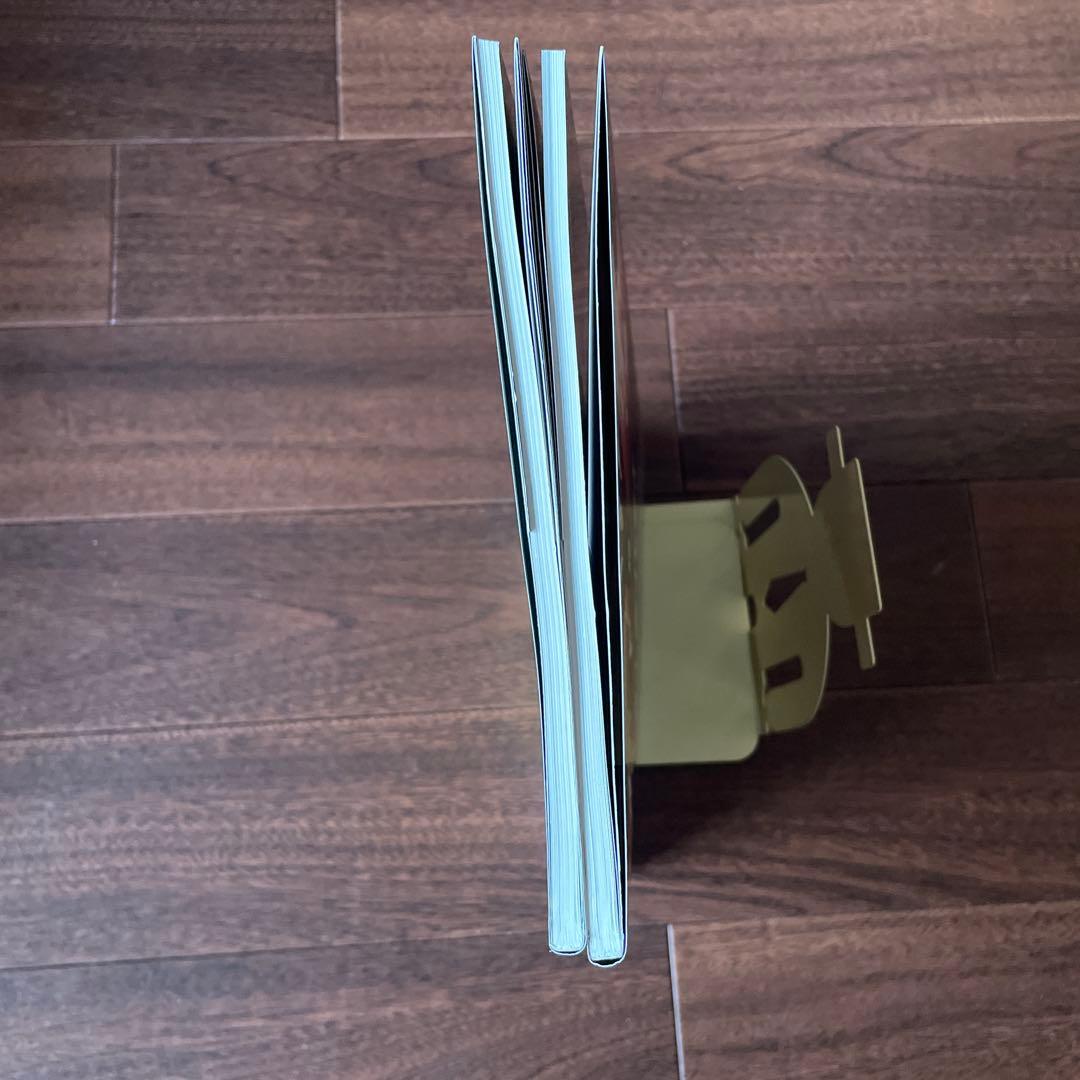 TVアニメーション 進撃の巨人 イラスト集 上巻 下巻 セット ウィットスタジオ