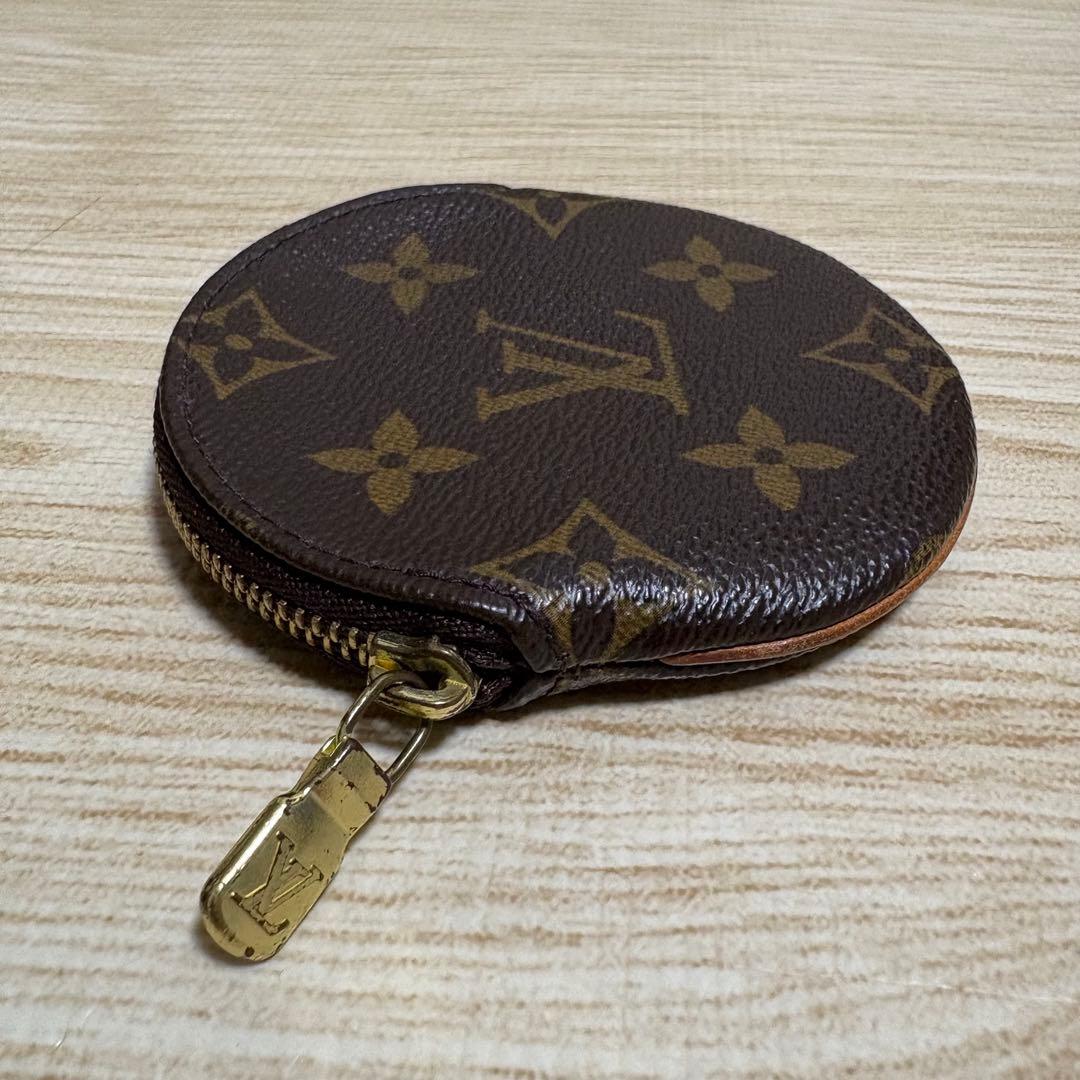 美品！Louis Vuitton モノグラム ケース ルイヴィトン 丸形