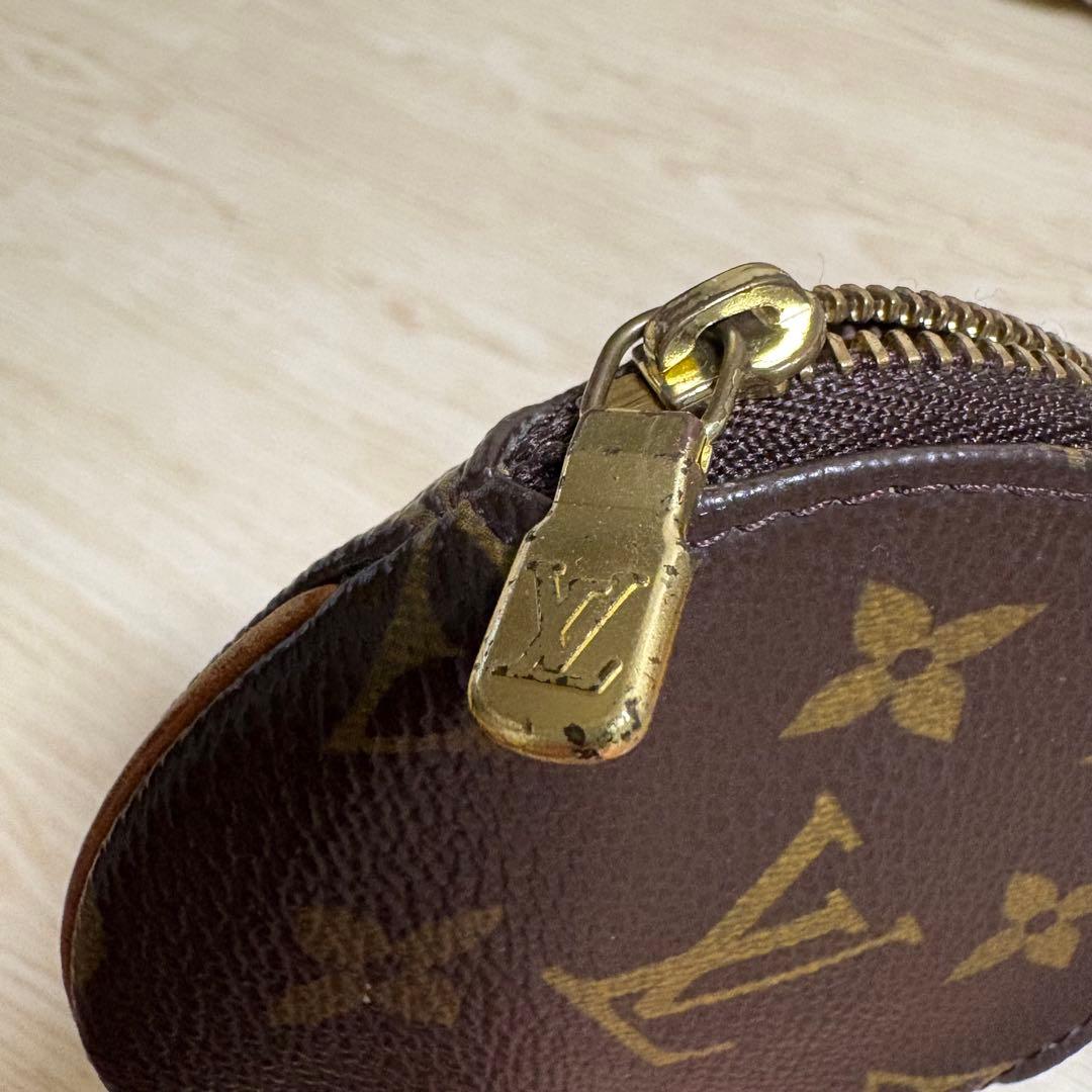 美品！Louis Vuitton モノグラム ケース ルイヴィトン 丸形