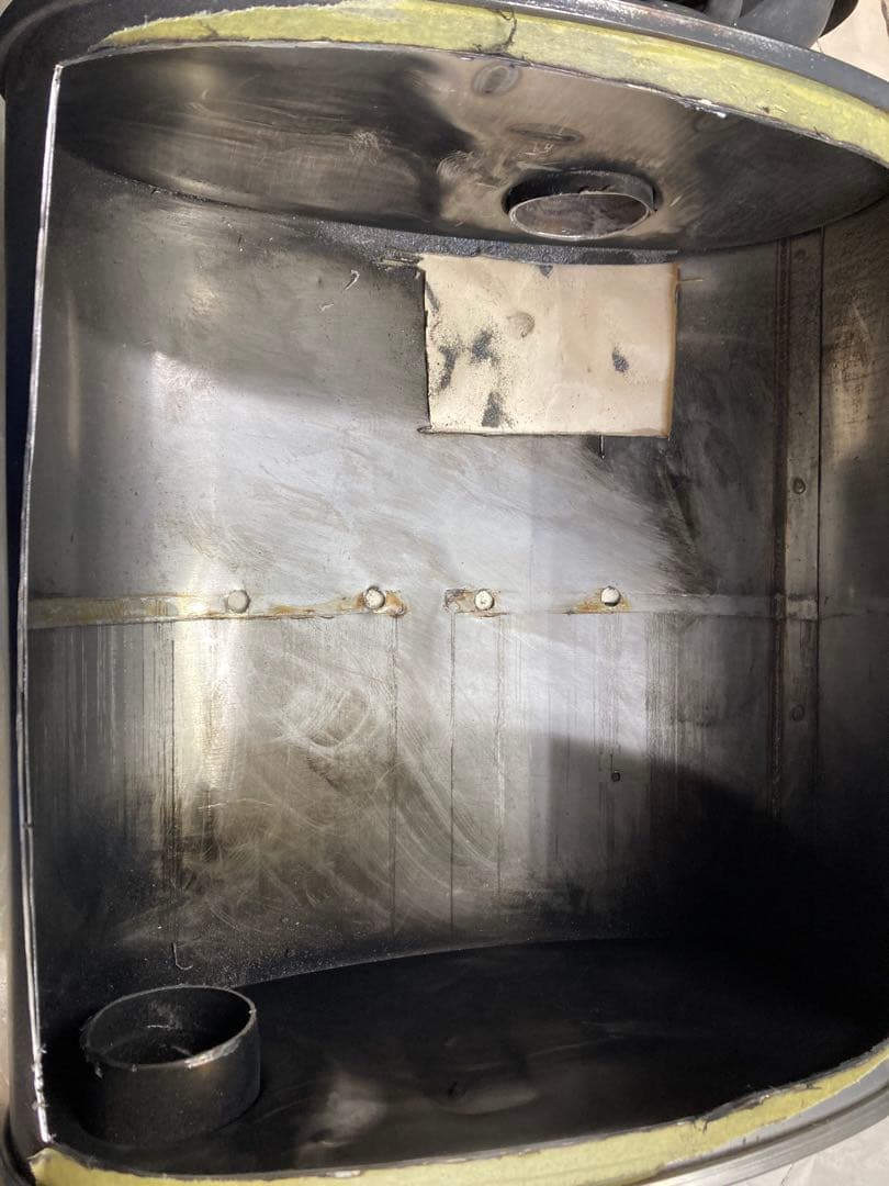 AXVH70カムリマフラー　純正加工マフラー空太鼓