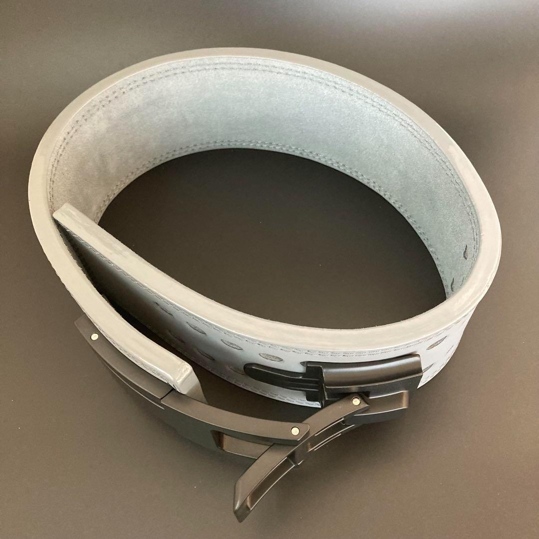 新品 パワーベルト レバーアクション XLサイズ 本革13ミリ 灰色×黒 可変式