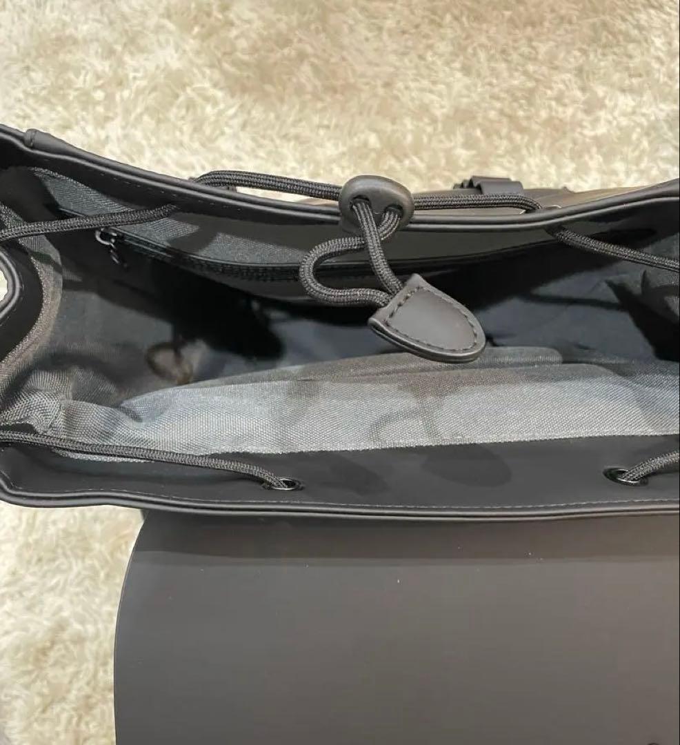 【新品】ガストンルーガ スプラッシュ バックパック16 ブラック 定価2.5万円