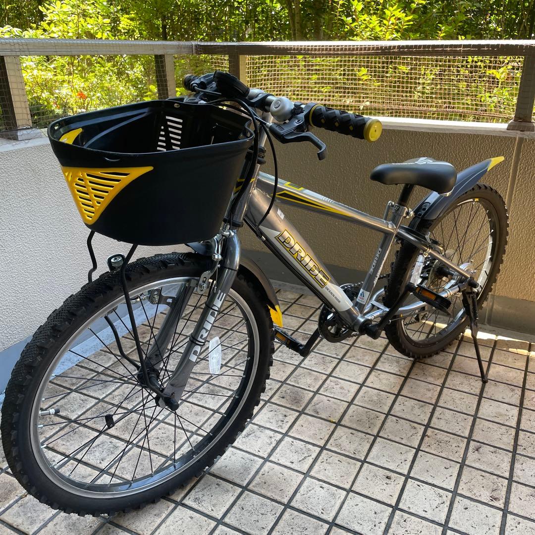 小学生3年生以上　キッズ用自転車 ブラックシルバー 6速ギア付　手渡希望