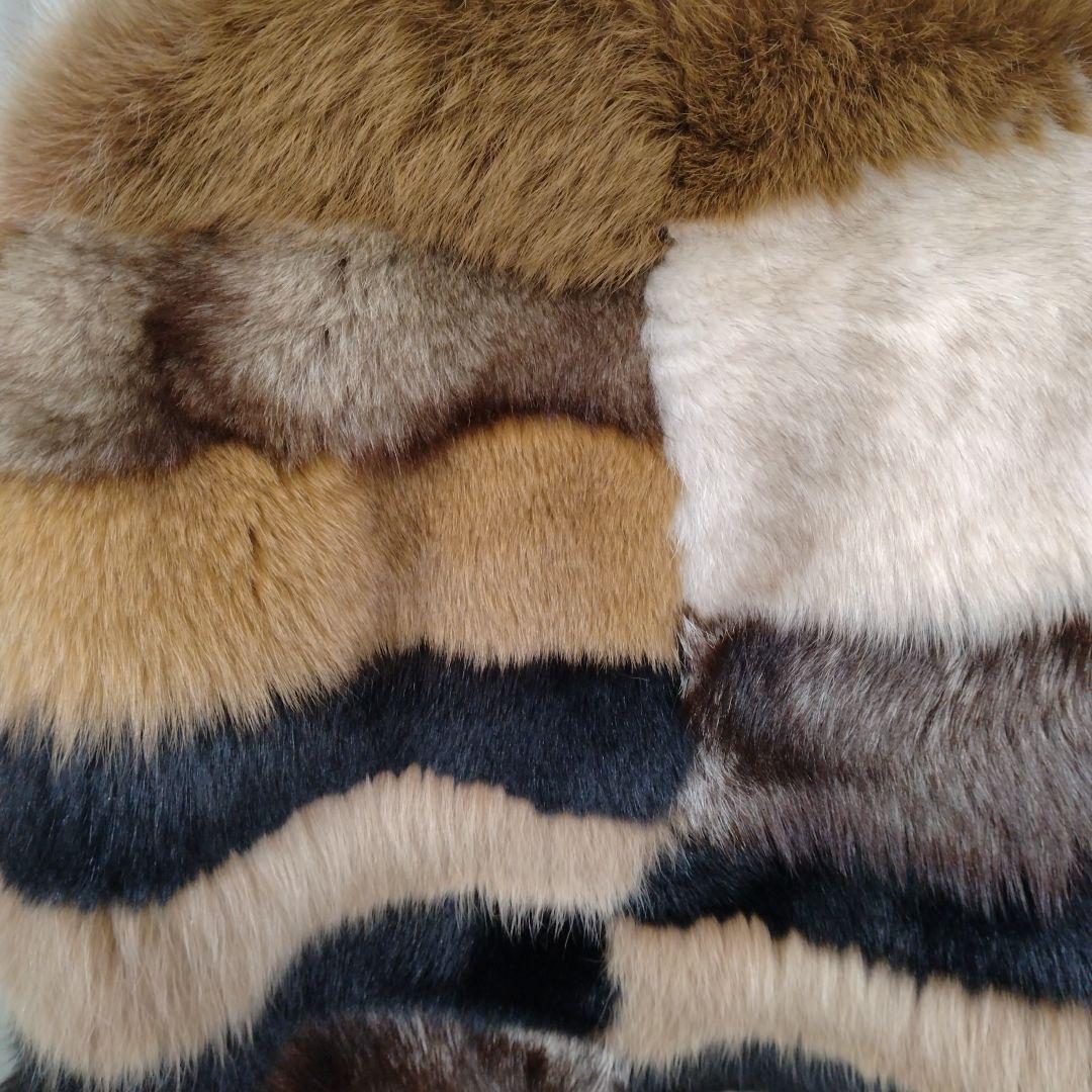 新品未使用✩今年の新作✩ブルーフォックス✩ボリュームファー✩マント✩ケープ