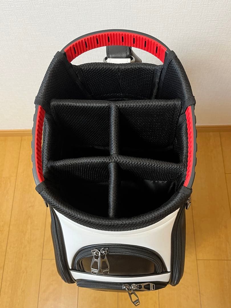 美品　SRIXONキャディバッグ レプリカモデル　ホワイト・ブラック