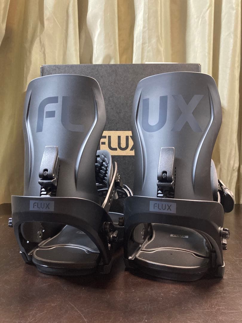スノーボード FLUX CV 24-25 M