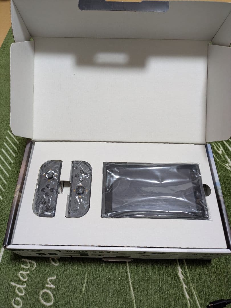 任天堂Switch本体 モンスターハンターライズエディション 　128GB付き