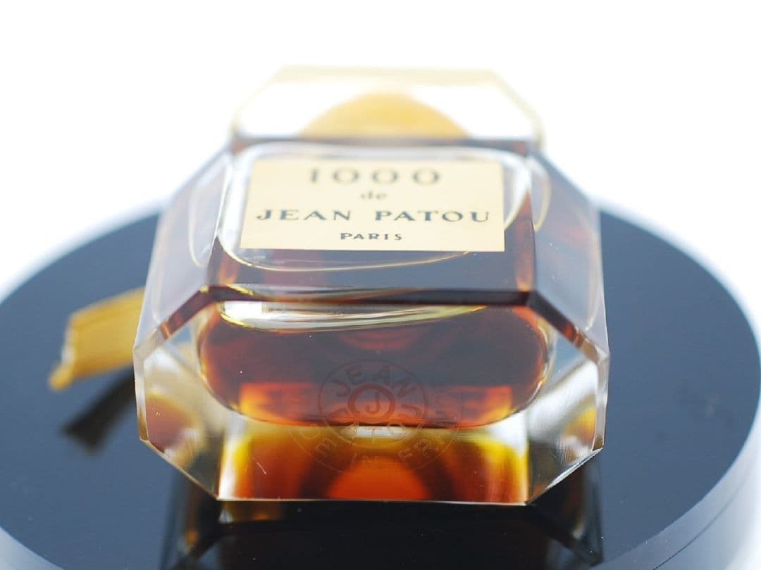 未使用品香水ジャンパトウJean Patou ミル1000 パルファム 15ml
