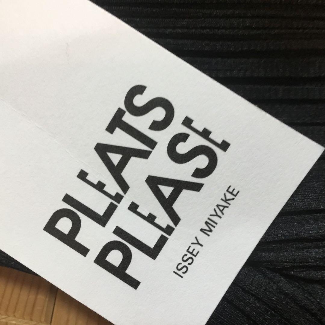 PLATS PLEASE ブラック長袖トップス