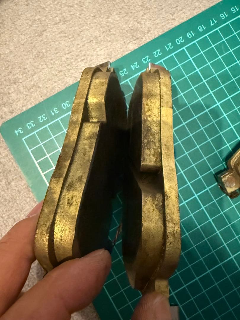 クランツジガ　超低ダスト　ブレーキパッド w176 w117 w246 x156