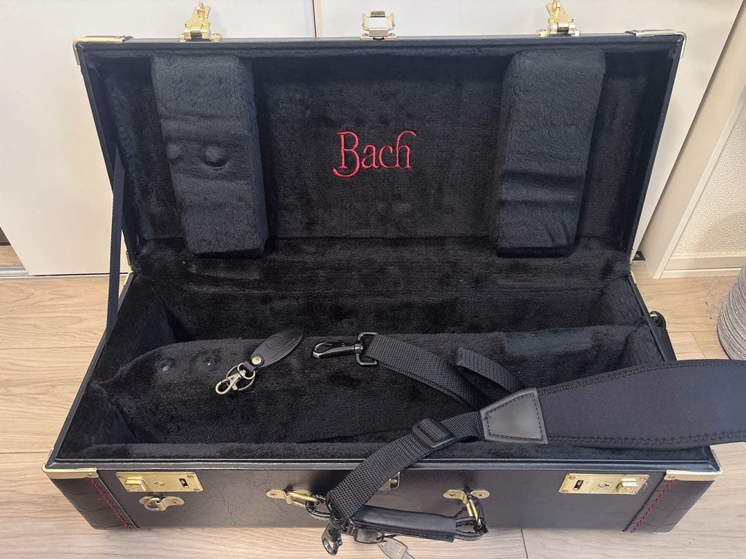 Bach純正トランペットケース 黒